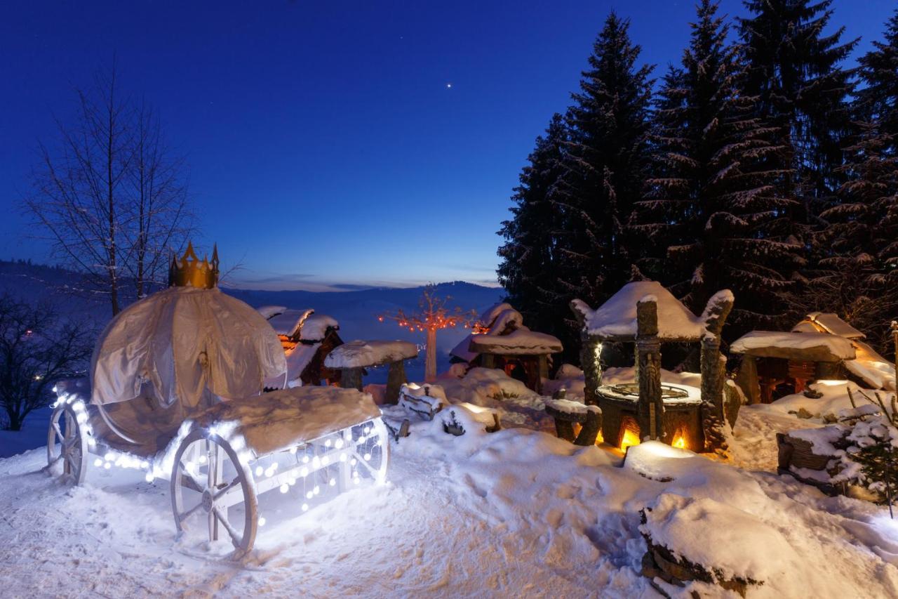 Stara Pravda Hotel - Vykrutasy Bukovel Kültér fotó